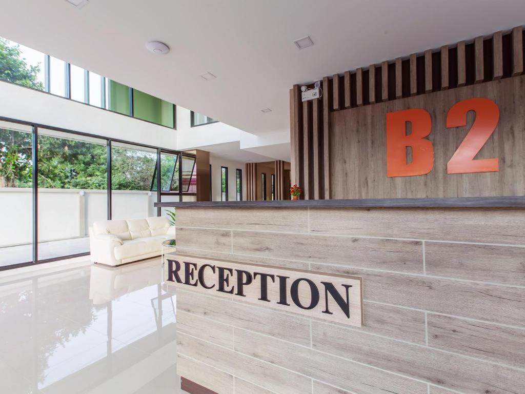 B2 Ubon Premier Hotel 乌汶 外观 照片