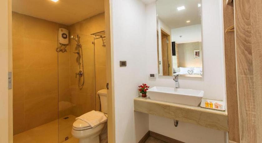 B2 Ubon Premier Hotel 乌汶 外观 照片