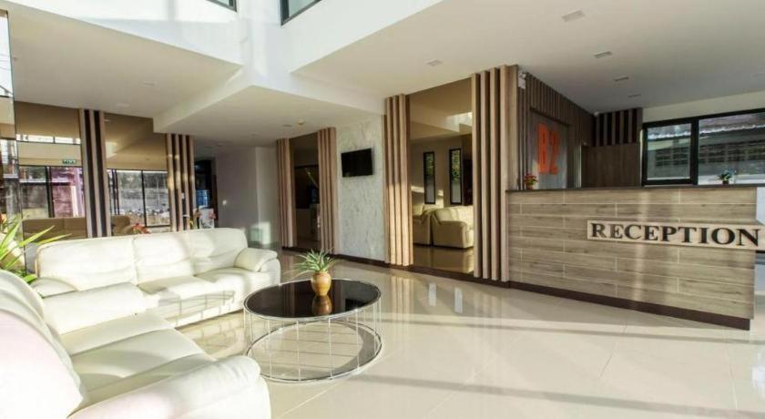 B2 Ubon Premier Hotel 乌汶 外观 照片